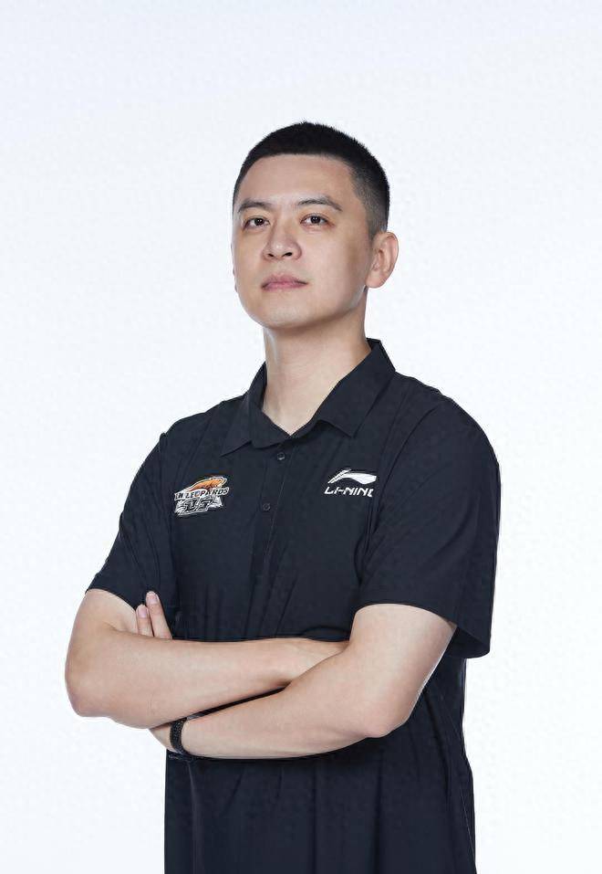 Doinb谁能执教11冠王悬念揭晓(Doinb说Ning刀塔版本理解落后) Doinb谁能执教11冠王悬念揭晓(Doinb说Ning刀塔版本理解落后)